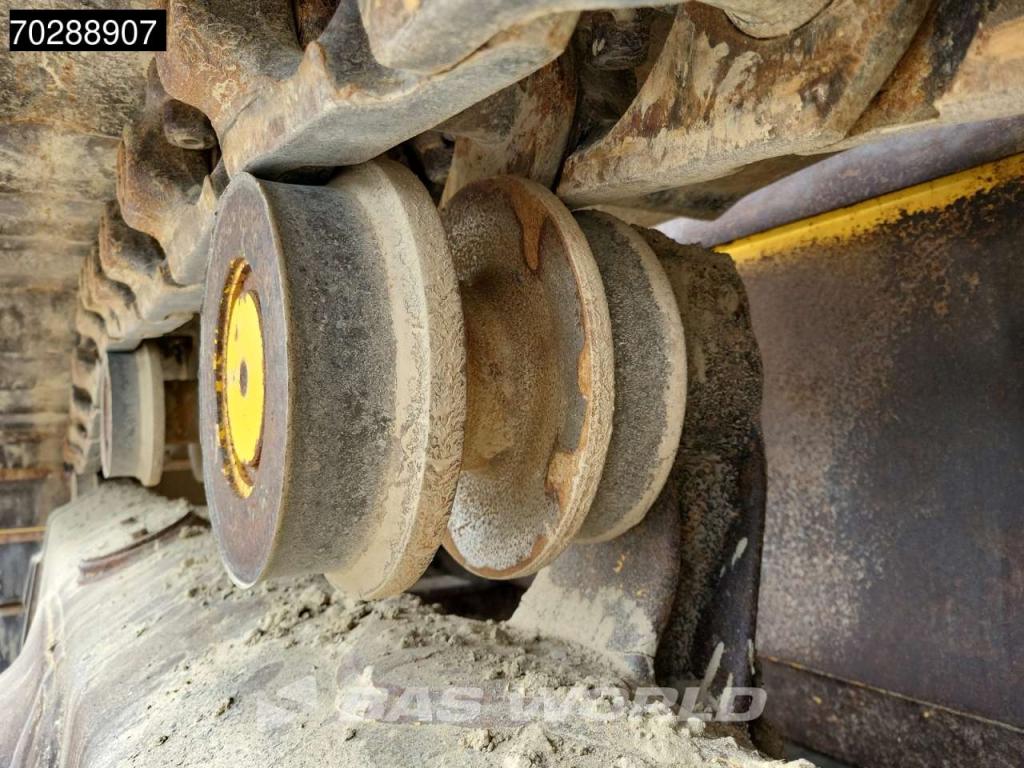 Komatsu D65 PXi -18 Ripper Photo 25