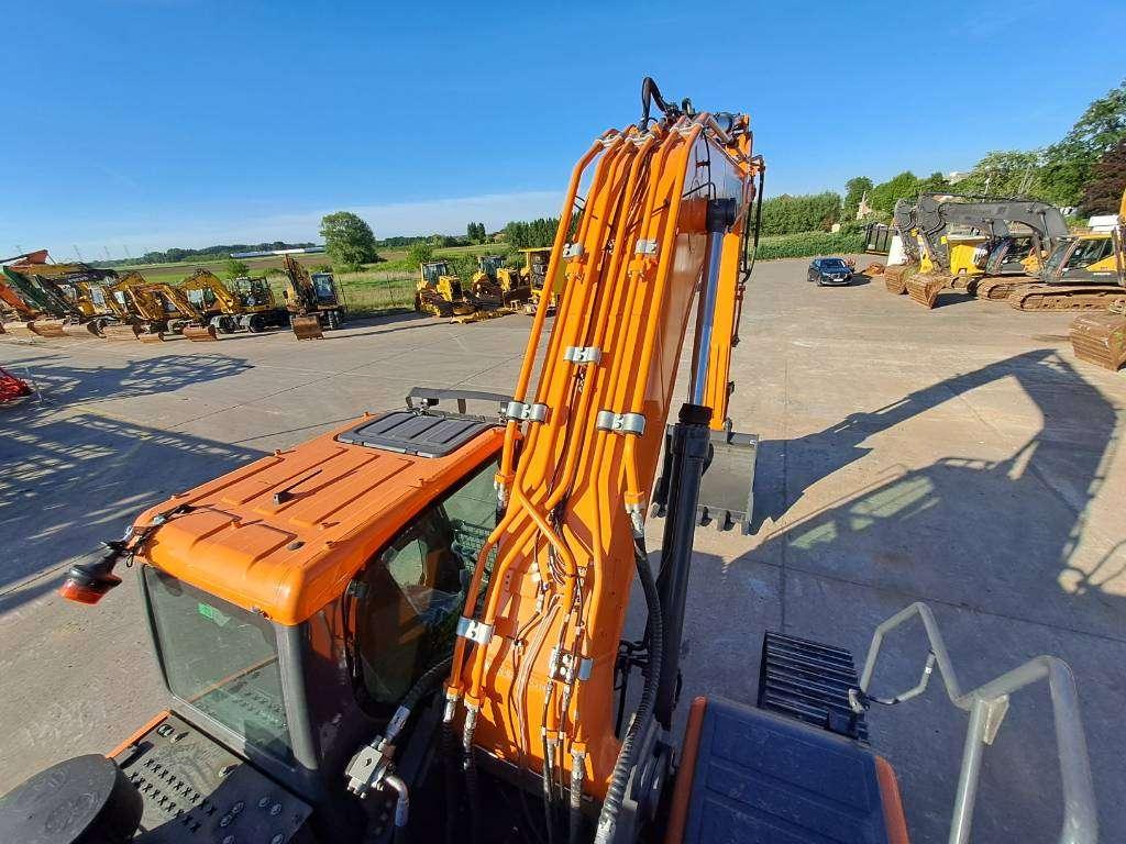 Develon DX300LC-7M (2 Unused units available) Photo 18
