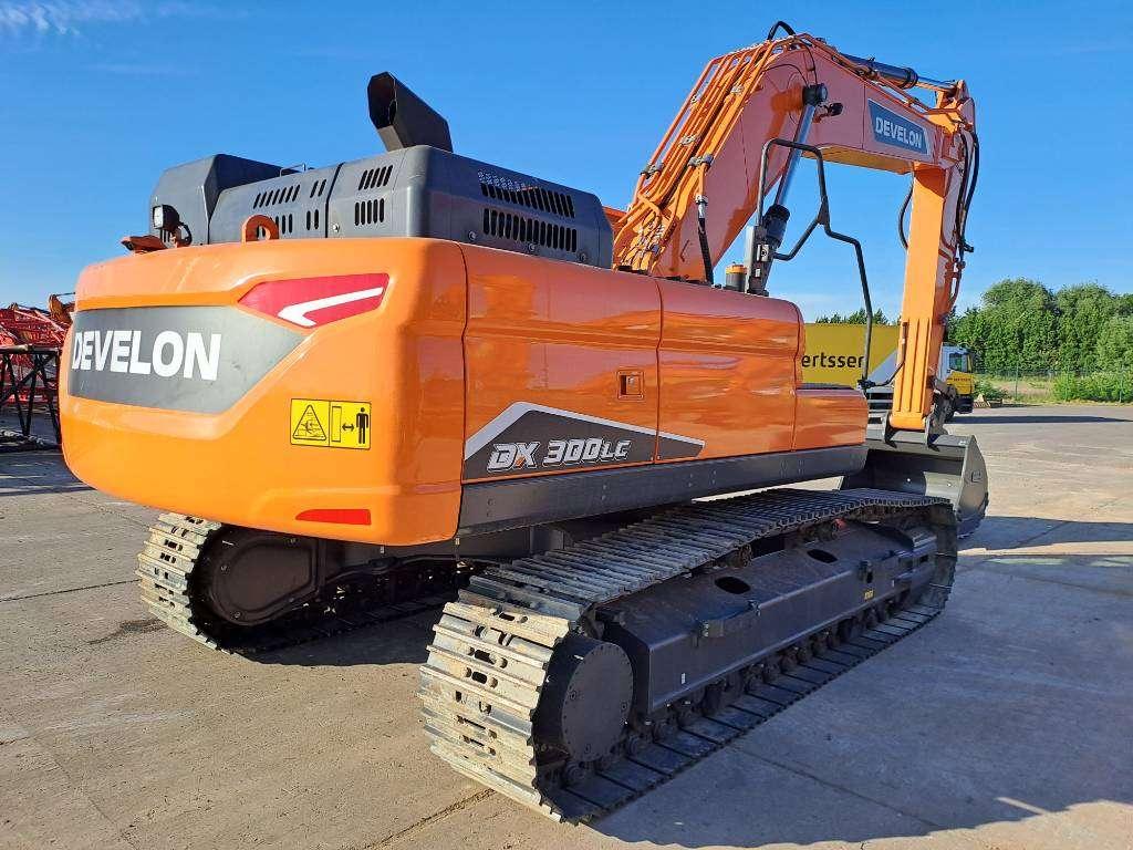Develon DX300LC-7M (2 Unused units available) Photo 5