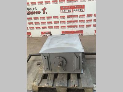 SERBATOIO PER HITACHI ZAXIS 135 US Réservoir en vente par Massucco T. Srl Area Ricambi