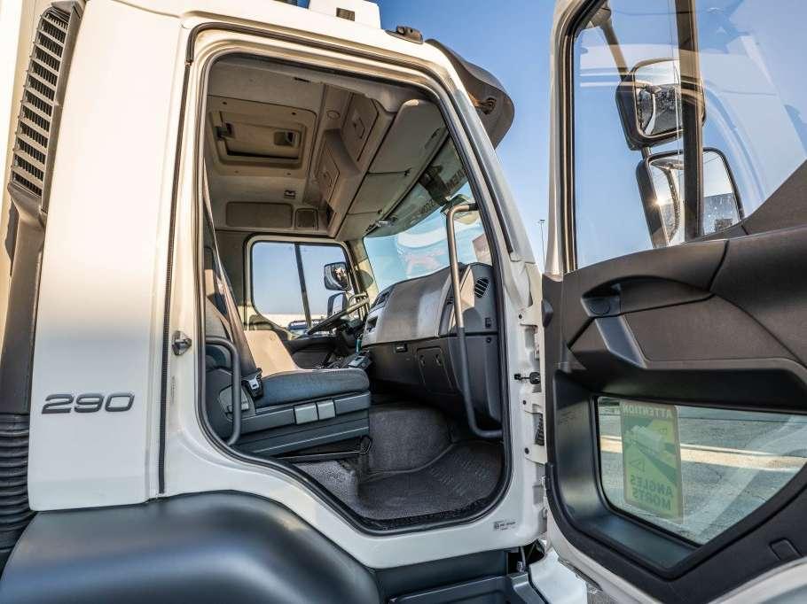 Volvo FLH 290 +CARRIER Photo 16