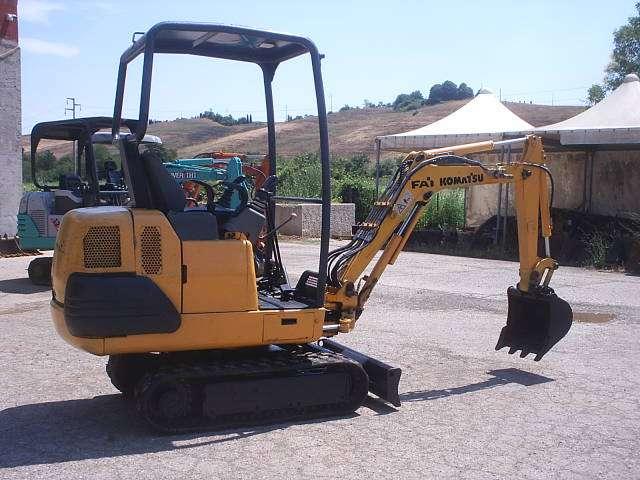 Komatsu PC07 Photo 5