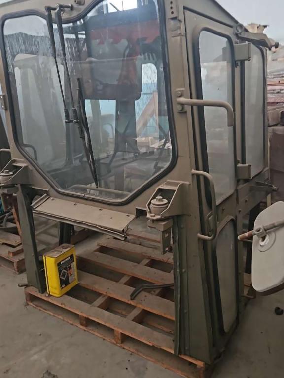 Cabine pour Fiat Allis FL5B Photo 1