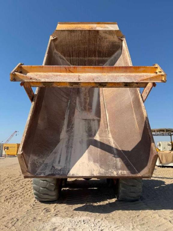 Volvo A40G (EXW - Abu Dhabi) Photo 19