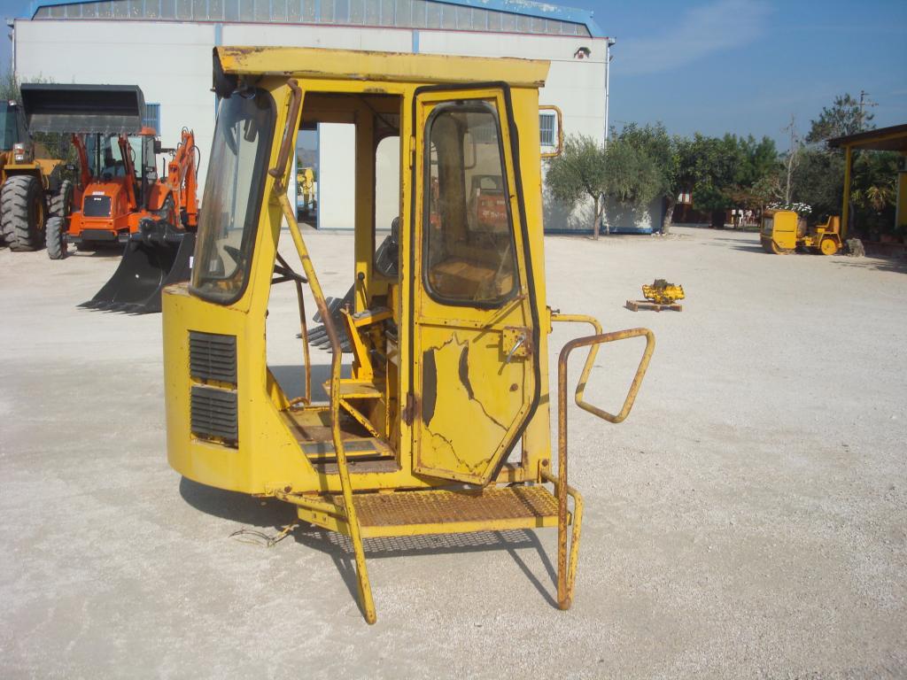 Cabine pour Volvo 4600 Photo 3
