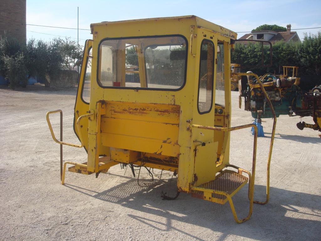 Cabine pour Volvo 4600 Photo 5