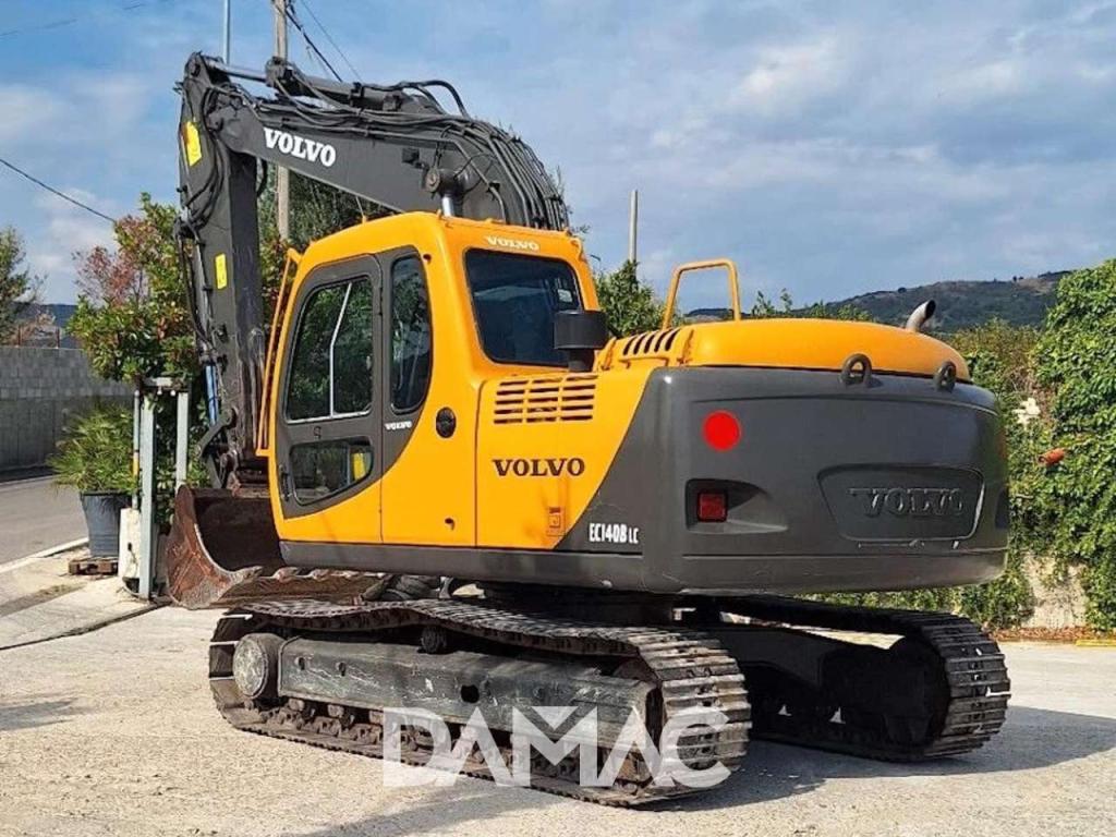 Volvo EC140BLC Photo 6