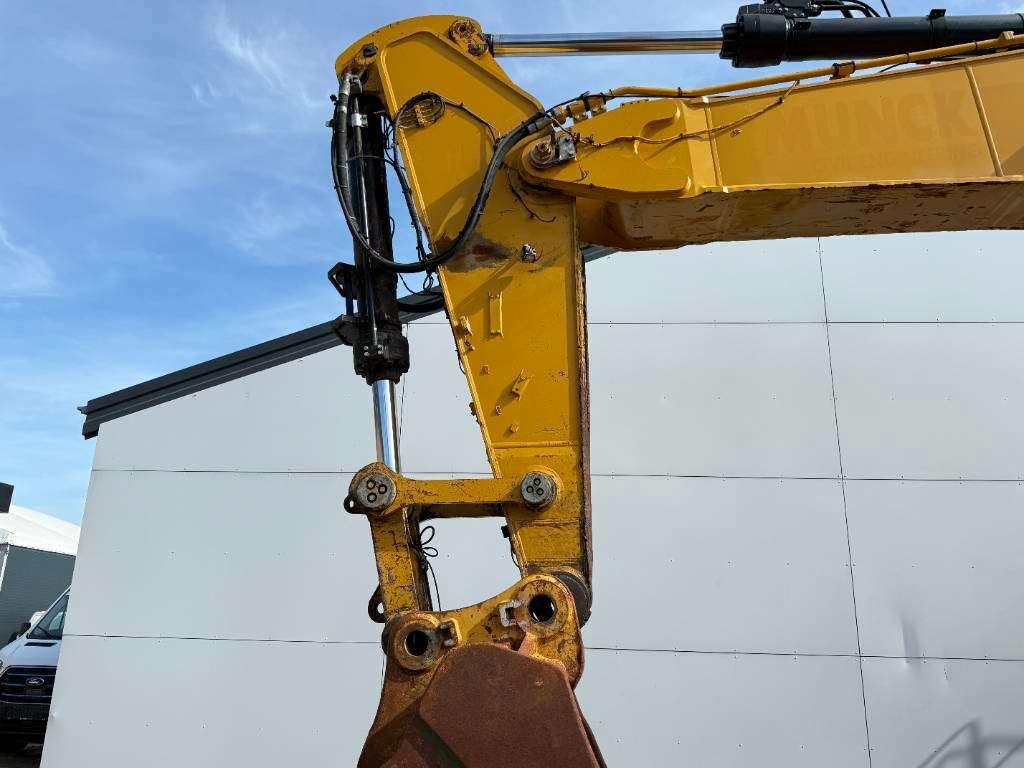 Caterpillar 374FL - Automatic Greasing / Rear + Side Camera Photo 17