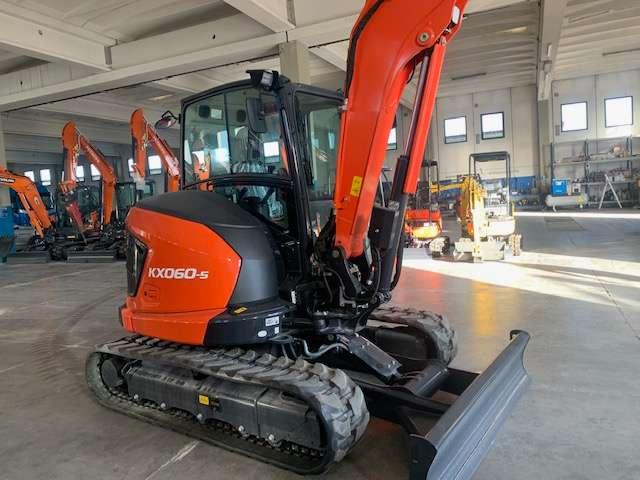 Kubota KX060-5 Photo 8
