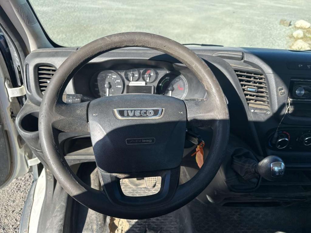 Iveco DAILY 35-110 Photo 4