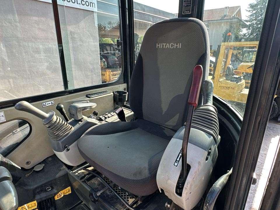 Hitachi ZX52U-3 CLR Photo 15