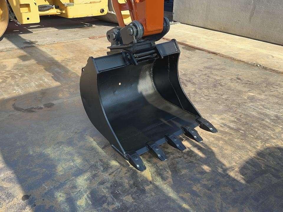 Hitachi ZX52U-3 CLR Photo 8