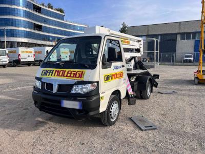 Piaggio COMET Porter New Eurosky 14|2|6 hq en vente par Giffi Noleggi srl