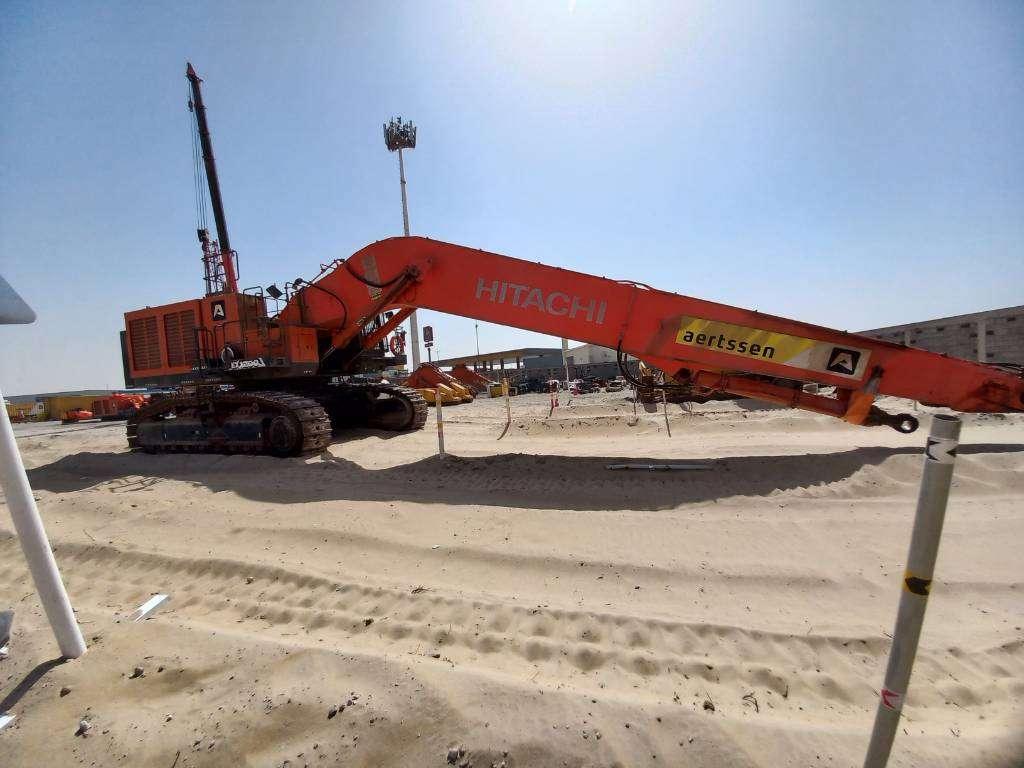 Hitachi EX1200-7 Longreach 28m (Saudi Arabia) Photo 5