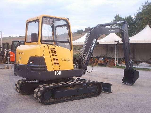 Volvo EC45 Photo 1