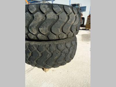 Pneu avec jantes pour 26.5R25 - COMPLETI DI CERCHI - AL 30% - en vente par OLM 90 Srl