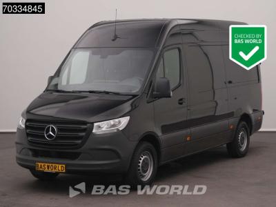 Mercedes-Benz Sprinter 317 CDI Automaat L2H2 Airco Camera MBUX CarPlay Parkeersensoren v+a Euro6 L2 A/C en vente par BAS World B.V.