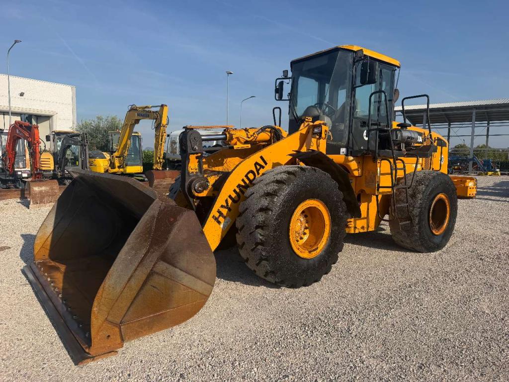Hyundai HL 760-7A Photo 7