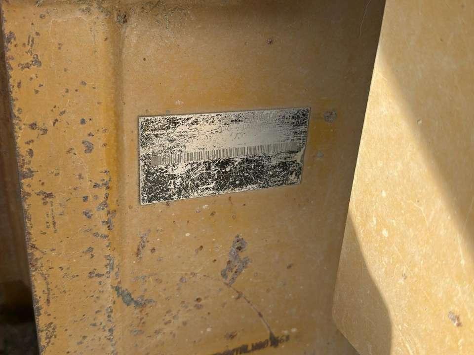 Caterpillar D6N Photo 9