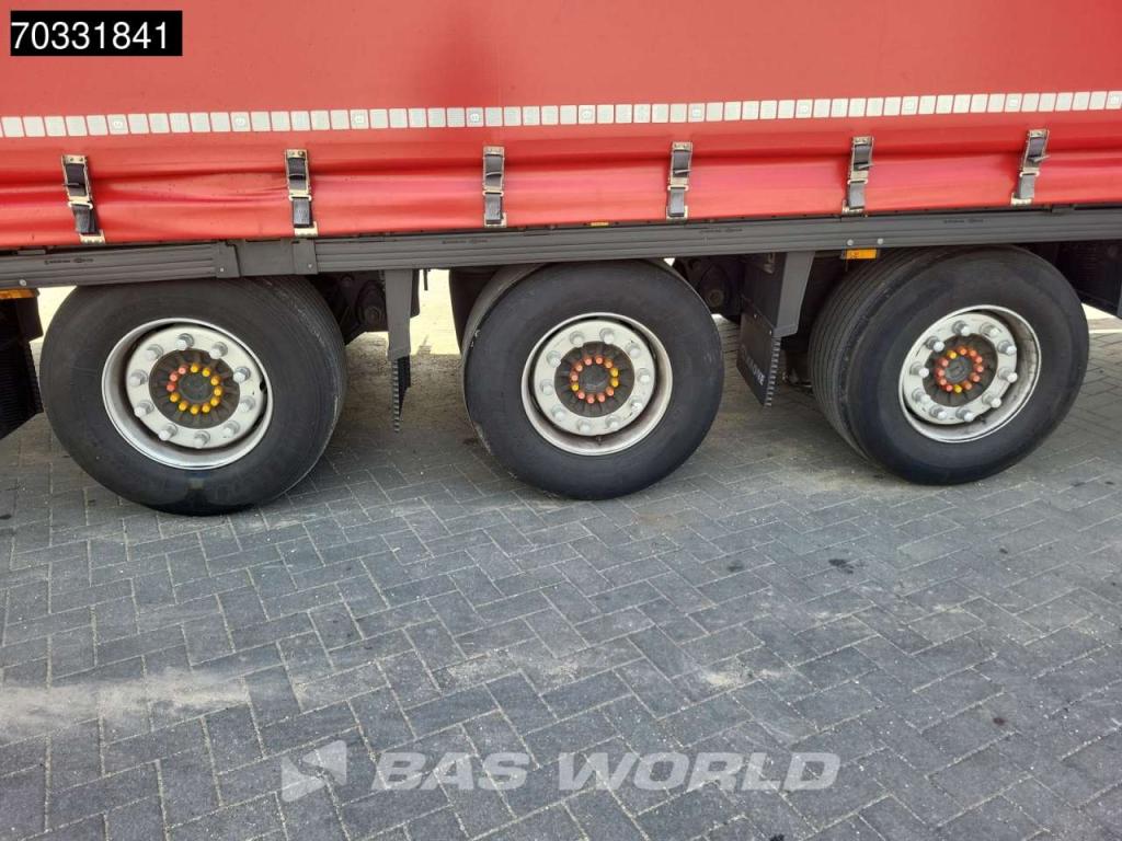 Krone SD Mega Lift + Slidingroof Liftachse Photo 14