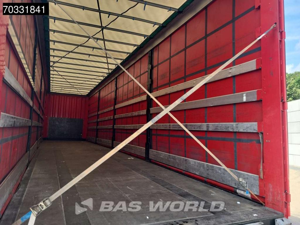 Krone SD Mega Lift + Slidingroof Liftachse Photo 9
