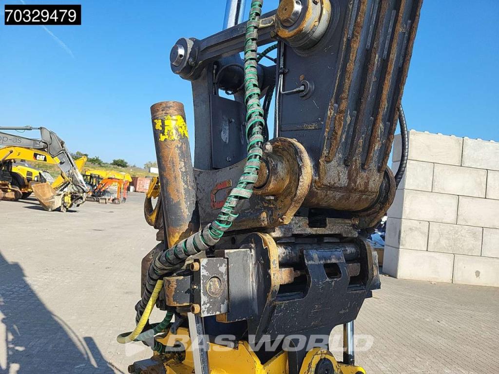 Volvo EC250 E L Photo 13