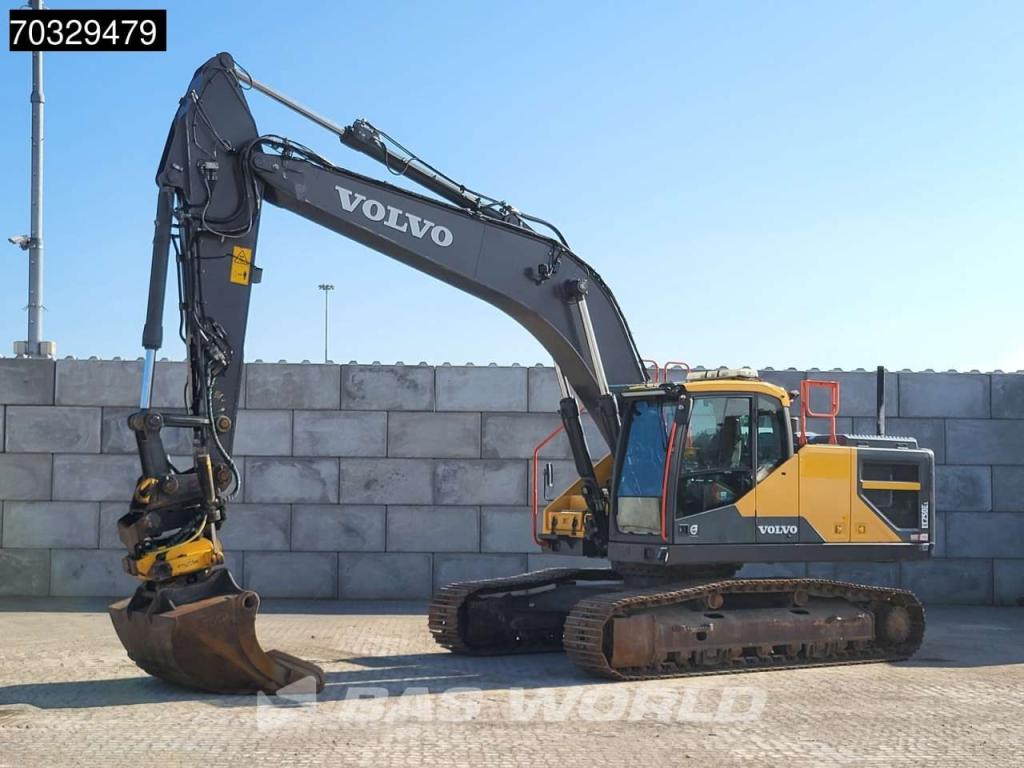 Volvo EC250 E L Photo 2
