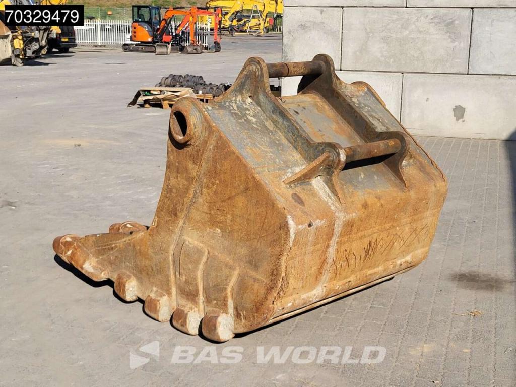 Volvo EC250 E L Photo 21
