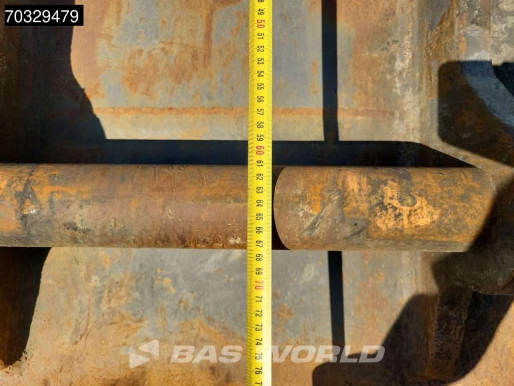 Volvo EC250 E L Photo 28