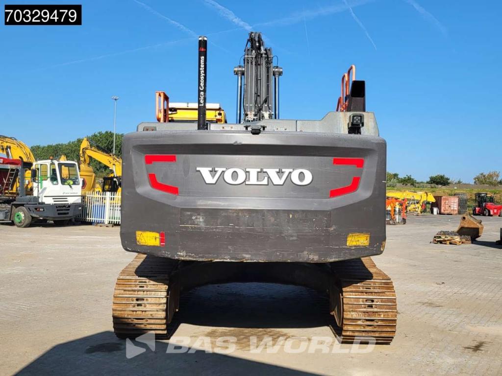 Volvo EC250 E L Photo 5