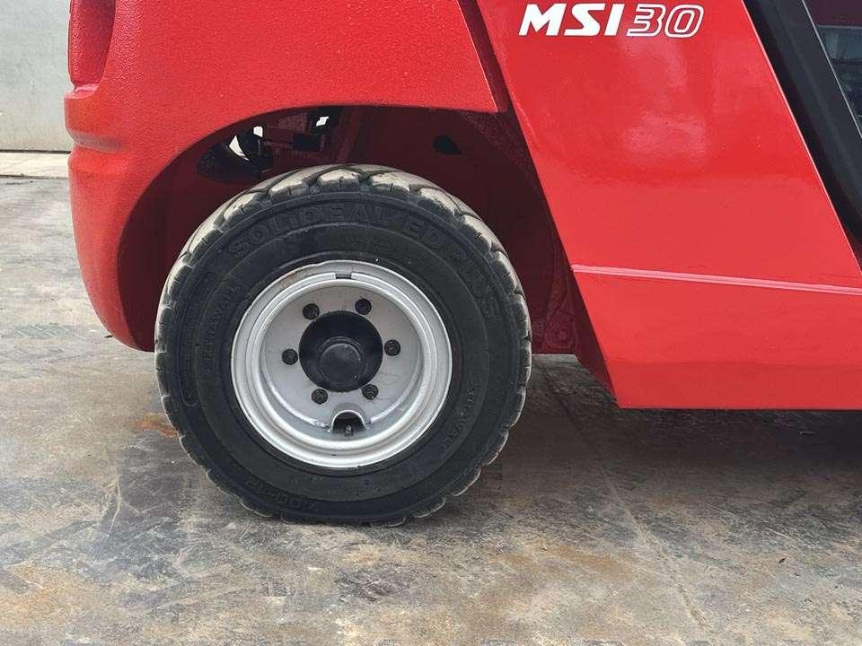 Manitou MSI30D 4X2 Photo 4