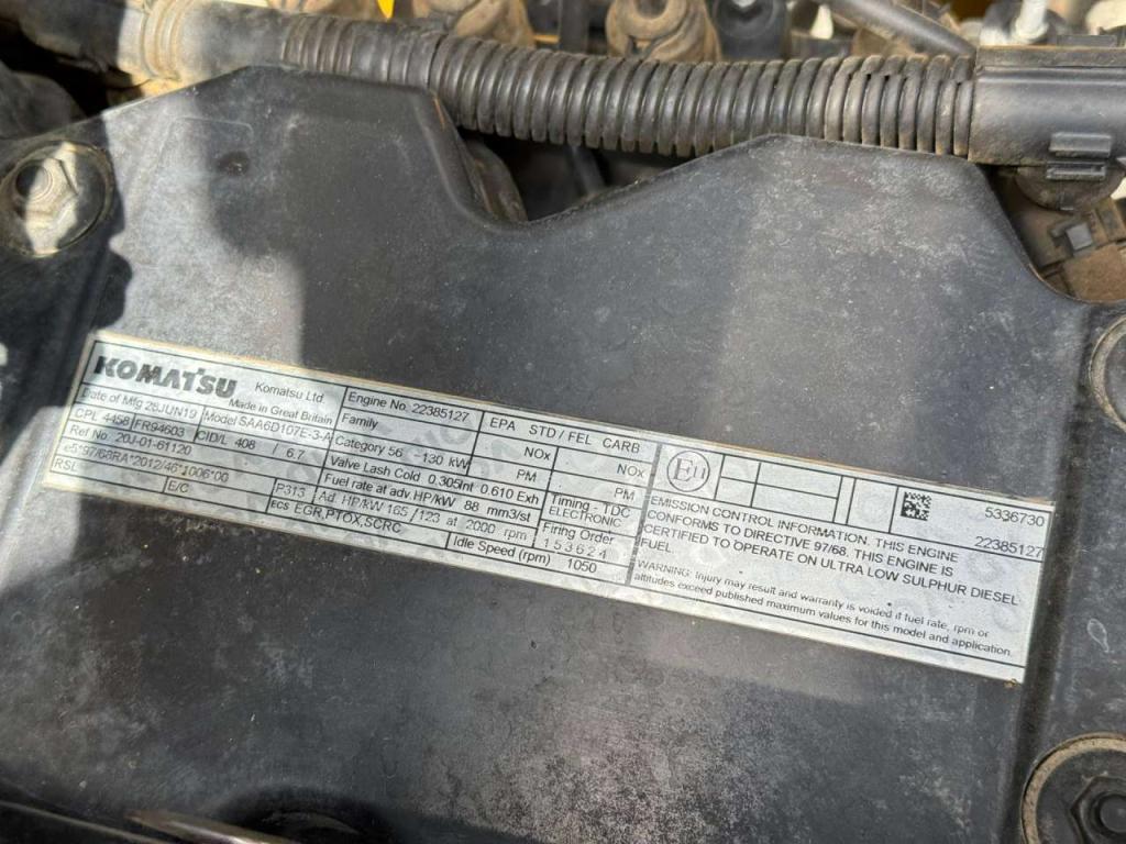 Komatsu PW180-11 Photo 23