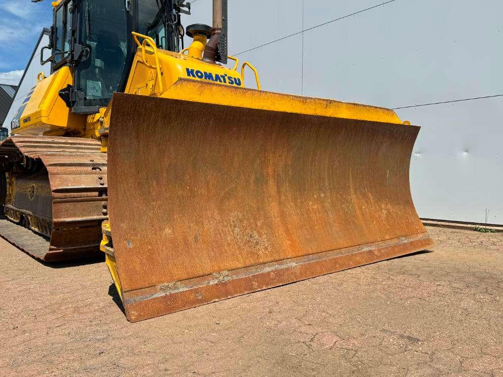 Komatsu D61PXi-24 - GPS System / Folding Blade Photo 16