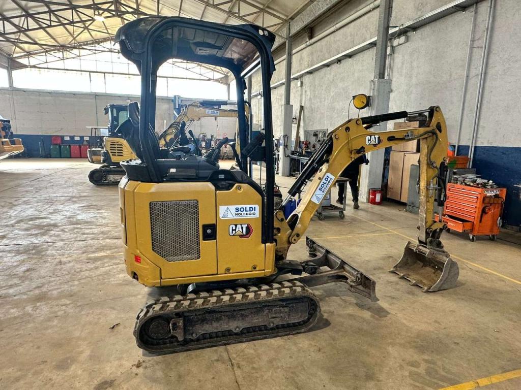 Caterpillar 301.5 NG Photo 8