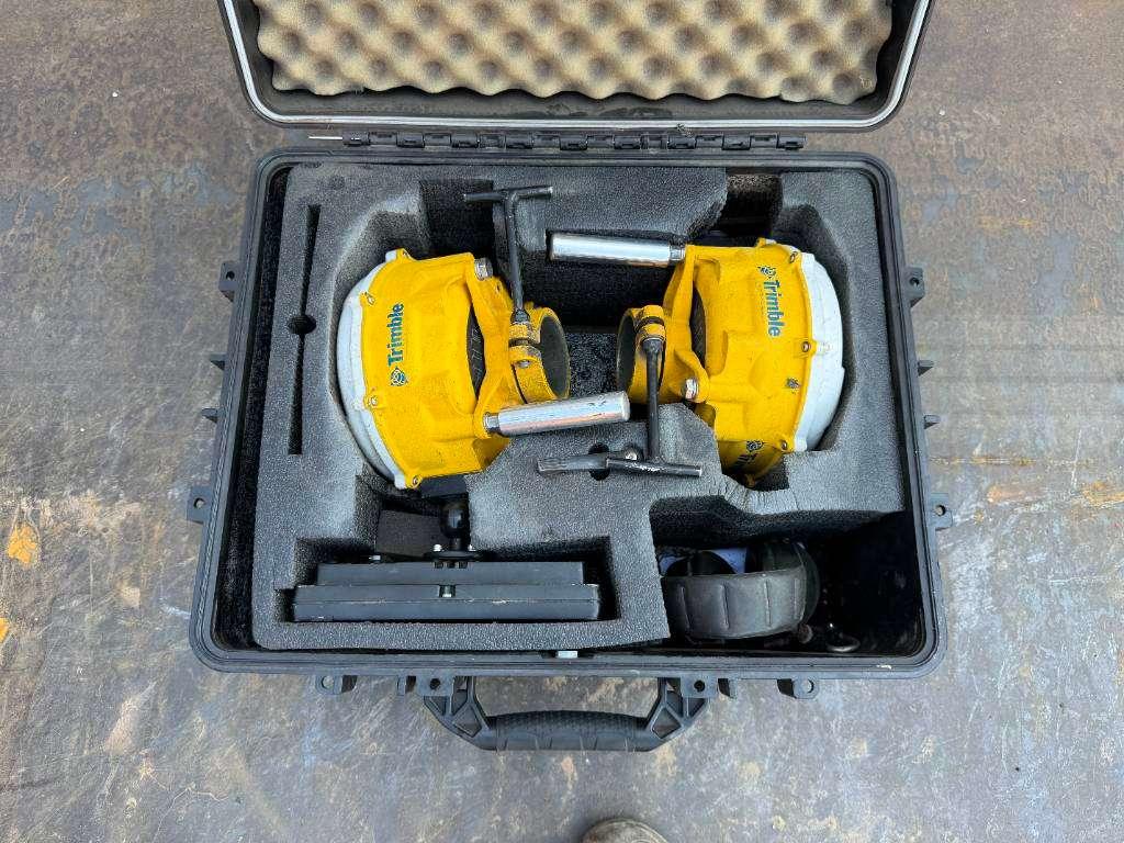 Caterpillar D6T LGP - TRIMBLE GPS SYSTEM / Auto Greasing Photo 29
