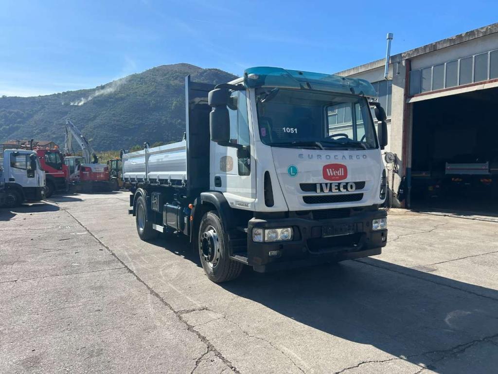 Iveco EUROCARGO 180E32 Photo 23