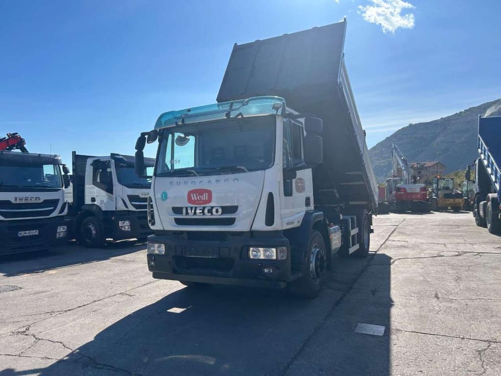Iveco EUROCARGO 180E32 Photo 4