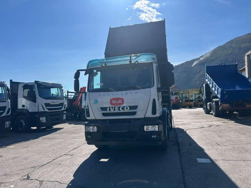 Iveco EUROCARGO 180E32 Photo 5