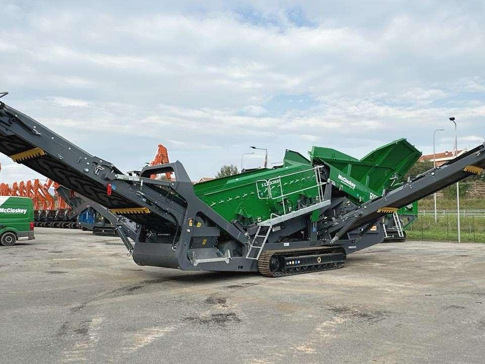 McCloskey R155 Photo 1