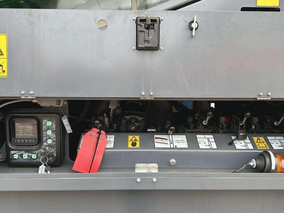 McCloskey R155 Photo 11