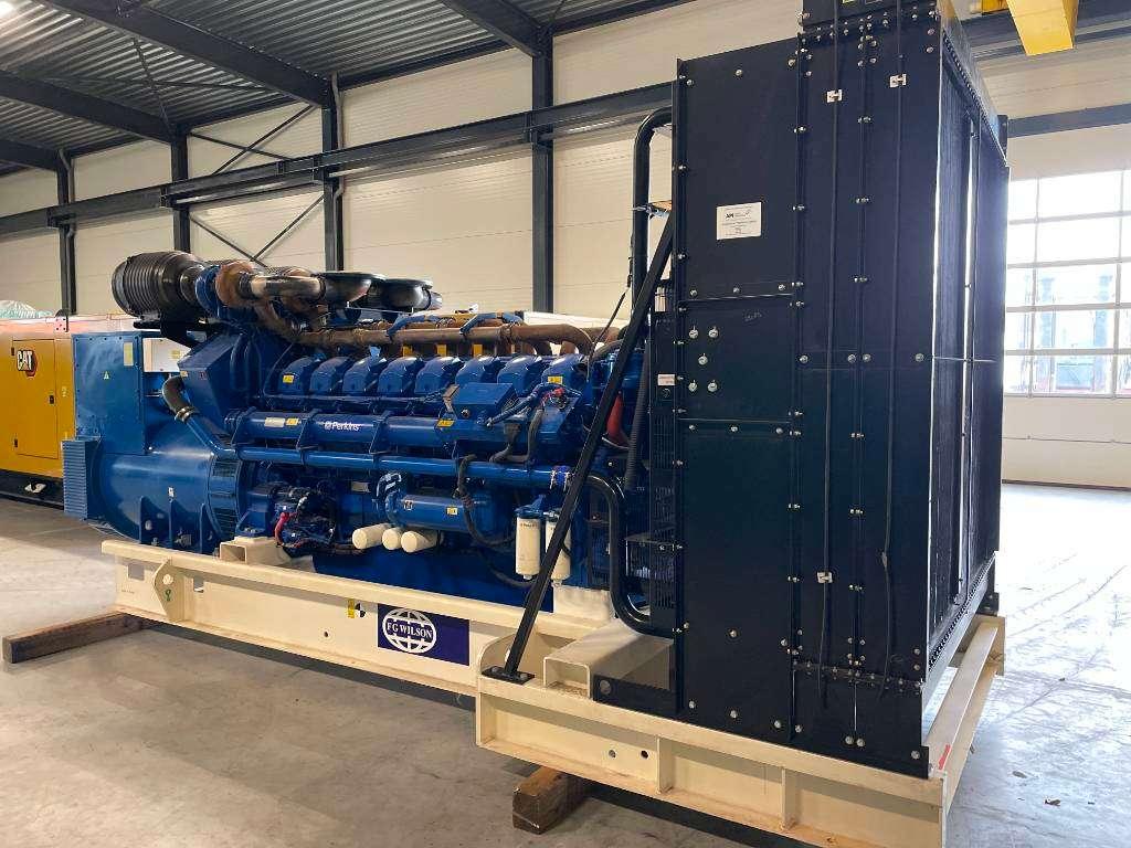 FG Wilson P2000-3 - 2000 kVA Open Genset - DPX-16033-O Photo 3