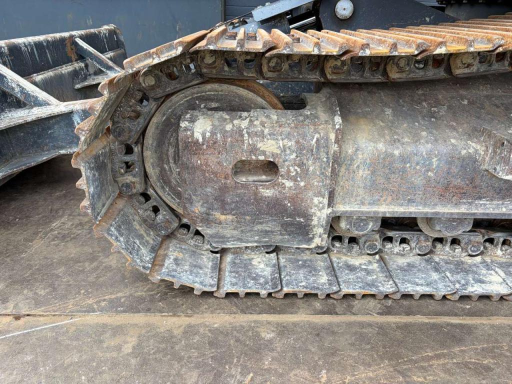 Doosan DX235LCR Photo 12