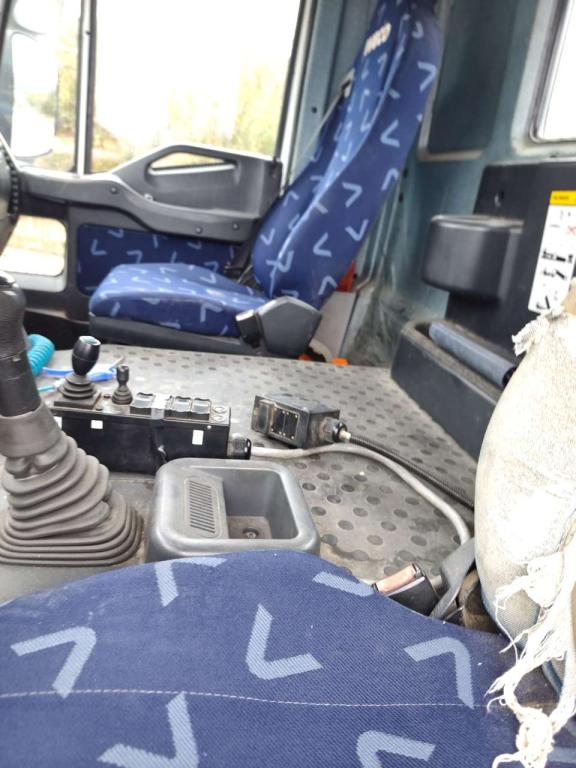 Iveco STRALIS 260S45 Photo 13