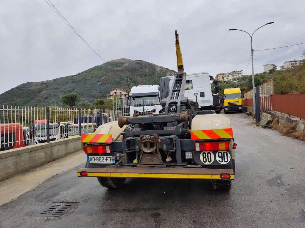 Iveco STRALIS 260S45 Photo 19