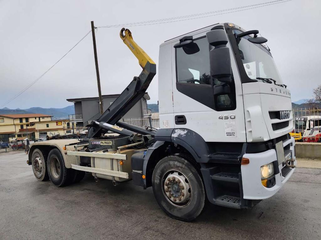 Iveco STRALIS 260S45 Photo 24