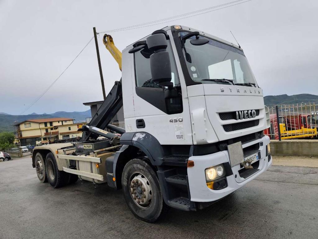 Iveco STRALIS 260S45 Photo 25