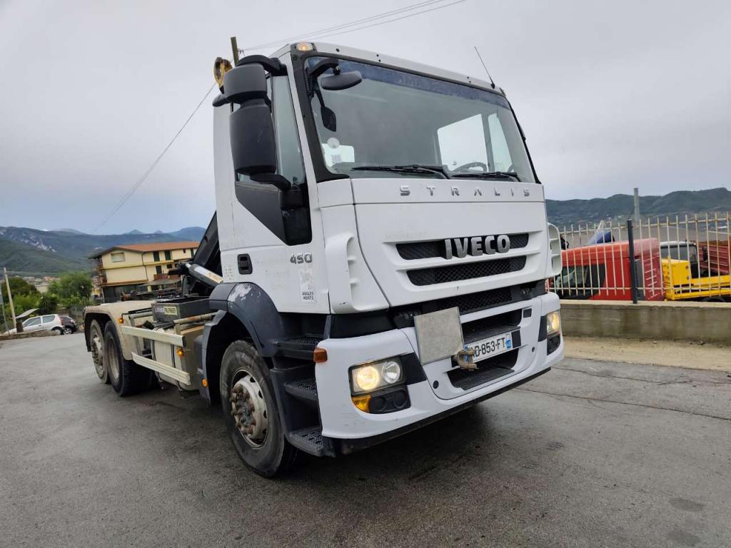 Iveco STRALIS 260S45 Photo 26