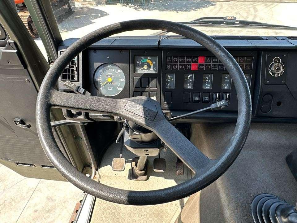Iveco 260-35 6x6 Photo 20