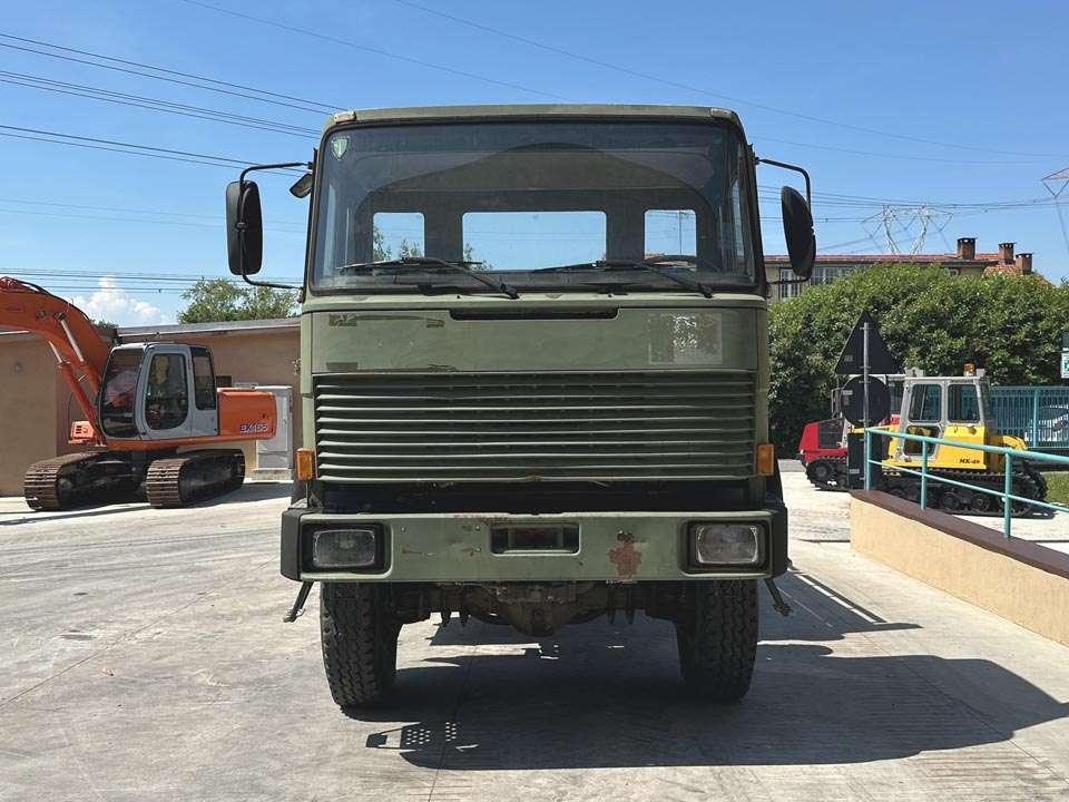Iveco 260-35 6x6 Photo 22