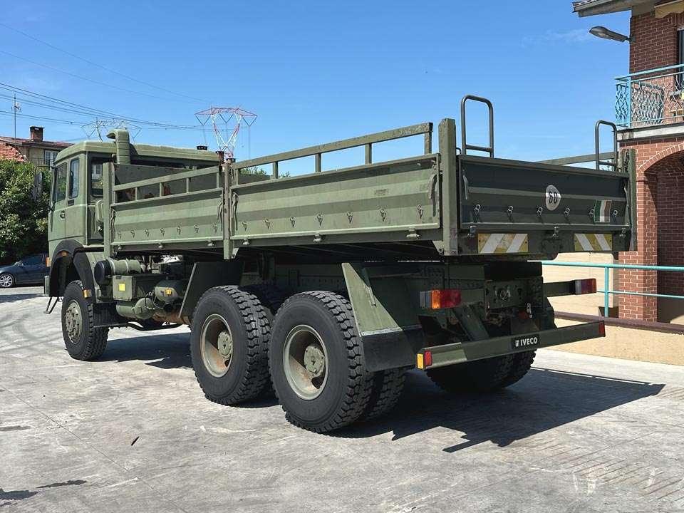 Iveco 260-35 6x6 Photo 3
